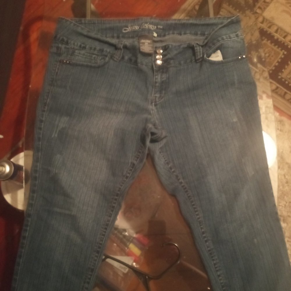 Jeans - Picture 2 of 2